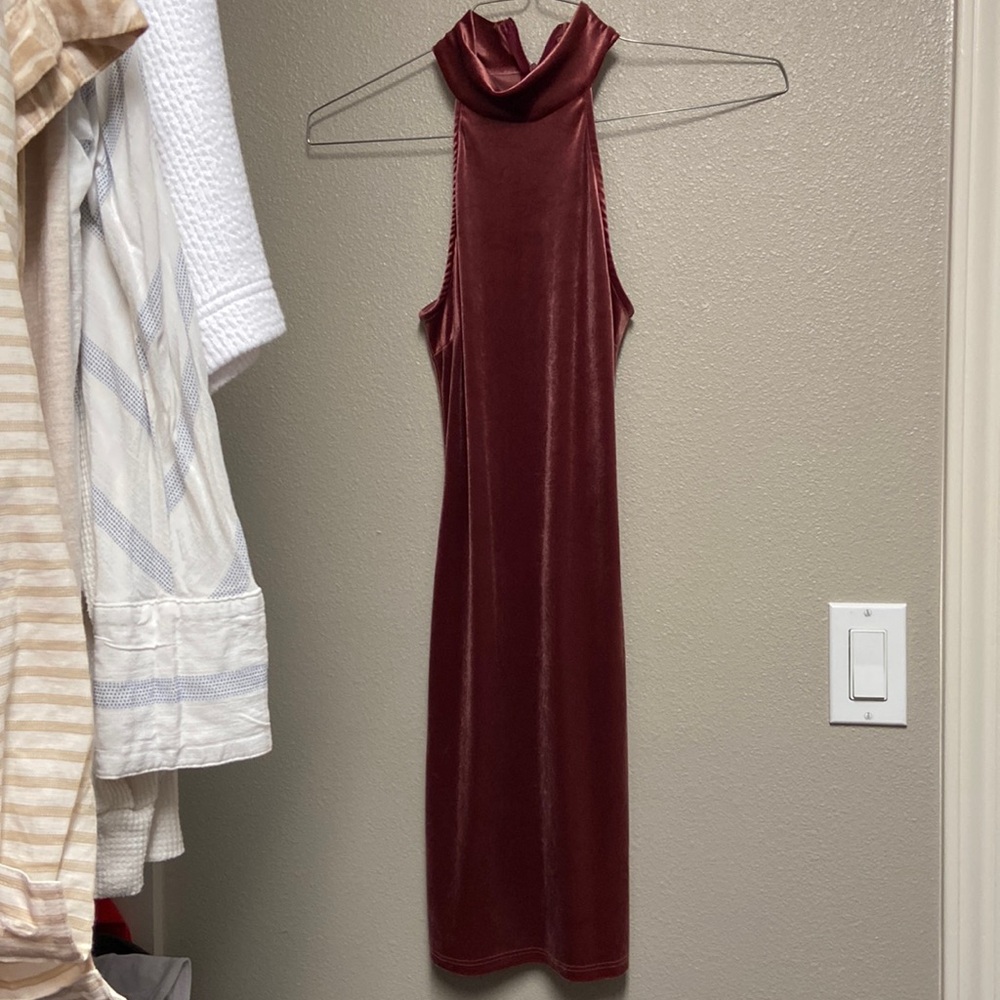 Mini velvet lulus dress